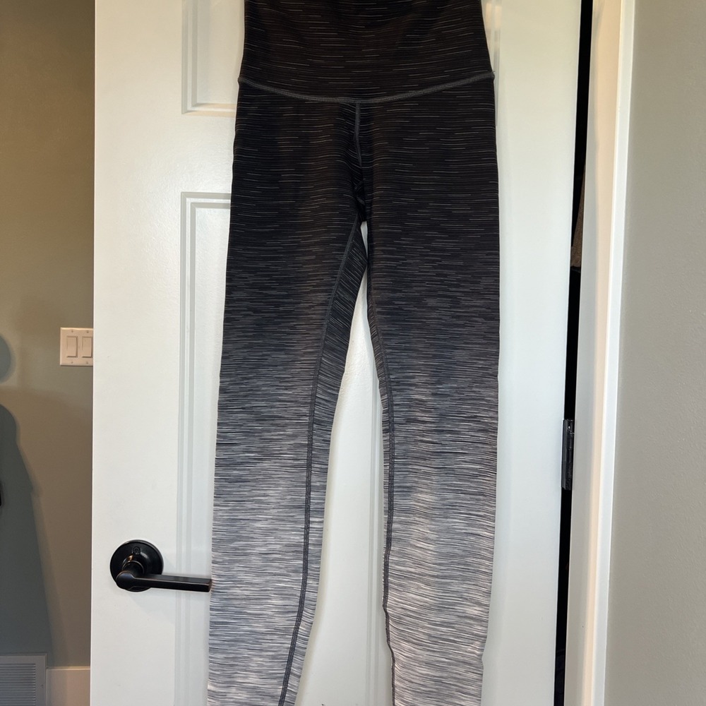 Lululemon Wunder Under High-Rise Tight 28 Space Dye Ombre Black White Size 6